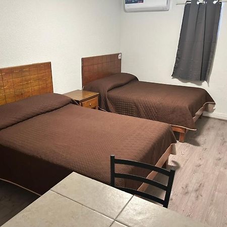 Hotel Centric Chihuahua Bagian luar foto